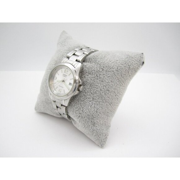 Women Casio Quartz WR Analog 27mm Round Watch (H712) "New Battery" LTP1215 - Picture 4 of 9